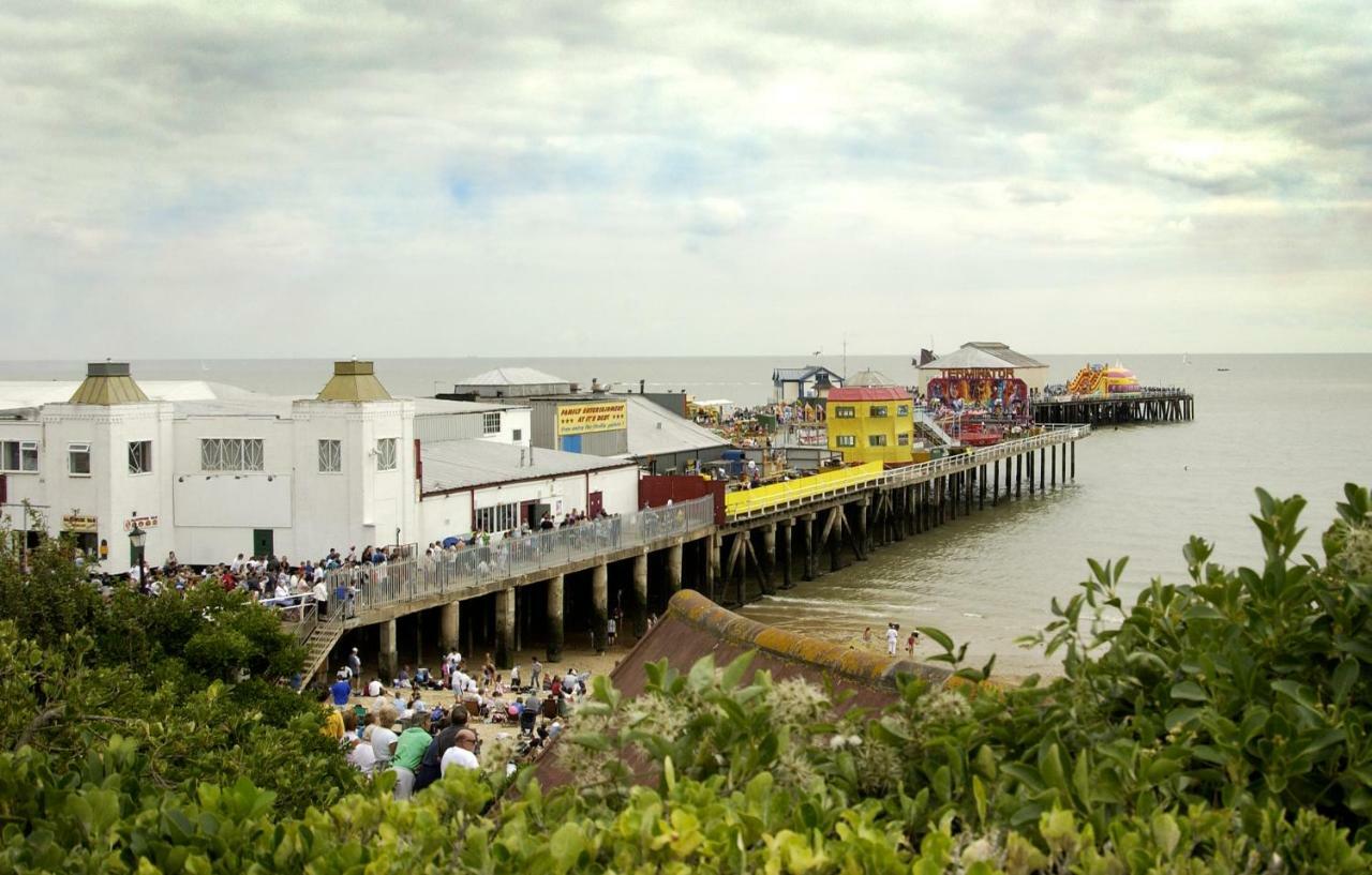 Lifehouse Spa And Hotel Frinton-on-Sea Bagian luar foto