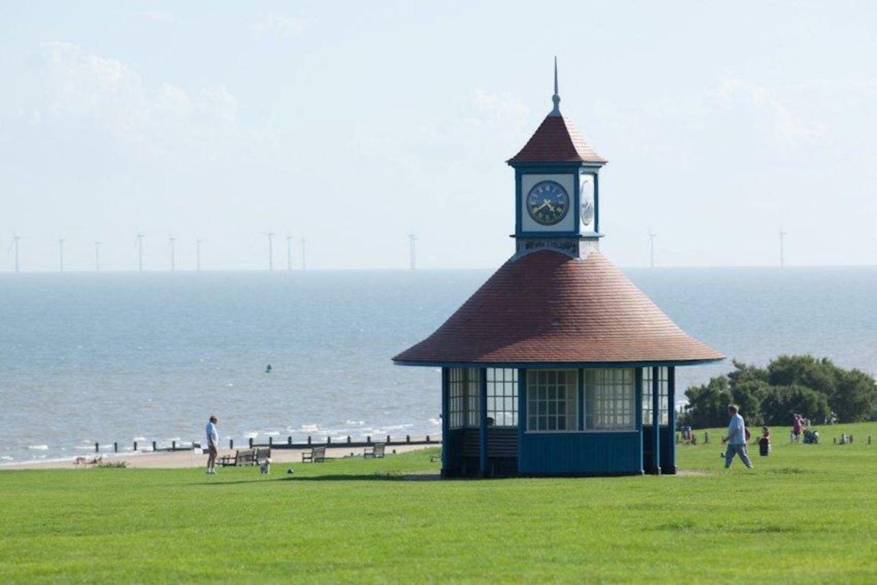 Lifehouse Spa And Hotel Frinton-on-Sea Bagian luar foto